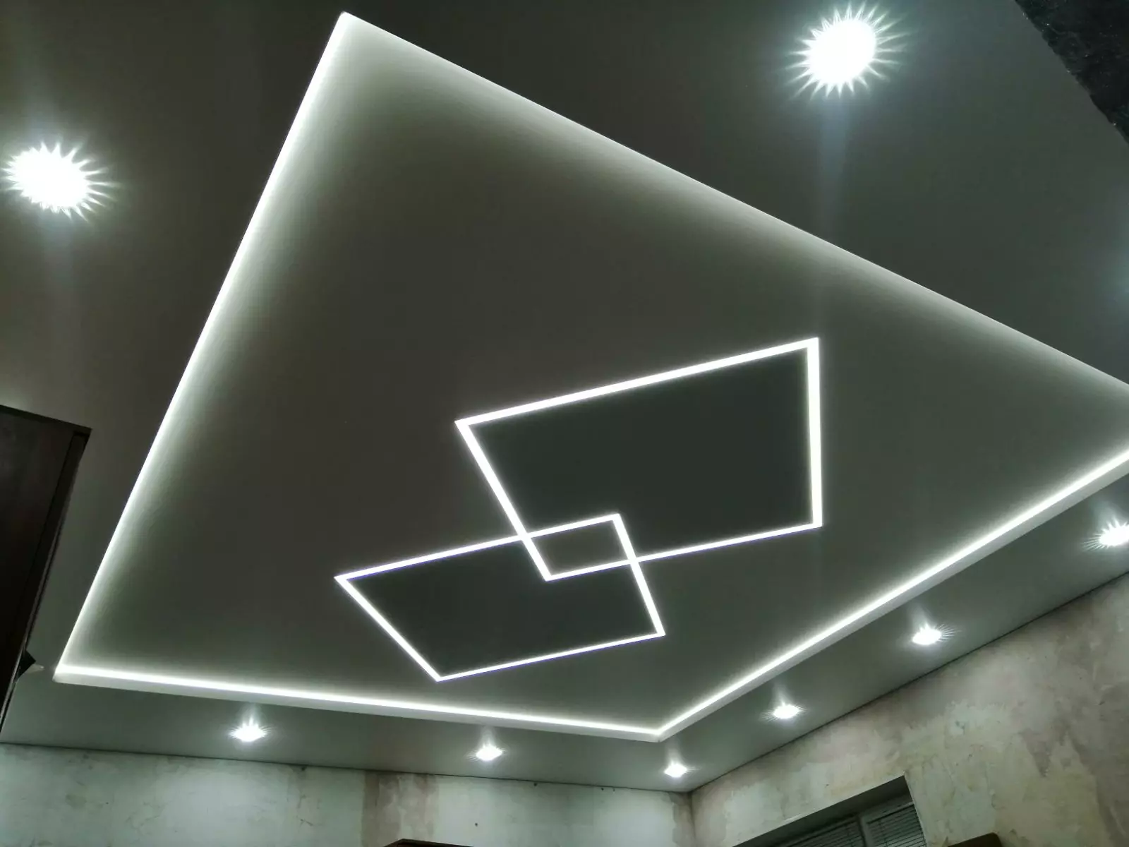 Мелитополь, Чкалова, 19, фото 2